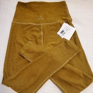 Beyond Yoga leggings